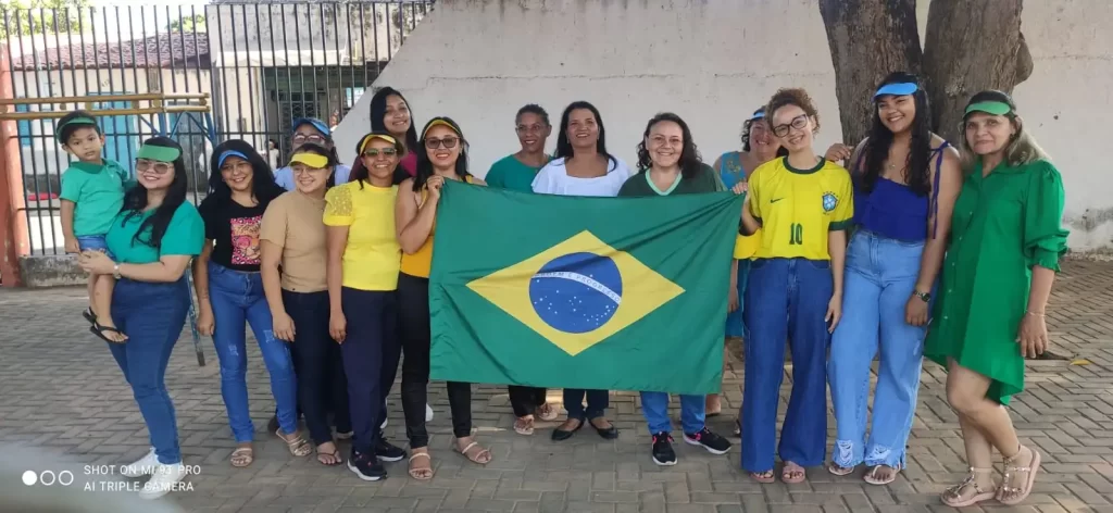 CMEI Parque Mão Santa - Desfile de 7 de Setembro