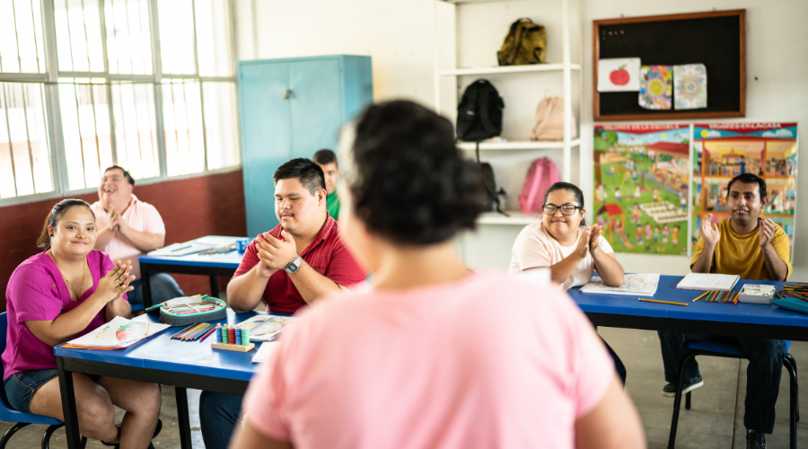 Ensino Colaborativo na Educação Especial: Uma Abordagem Inclusiva